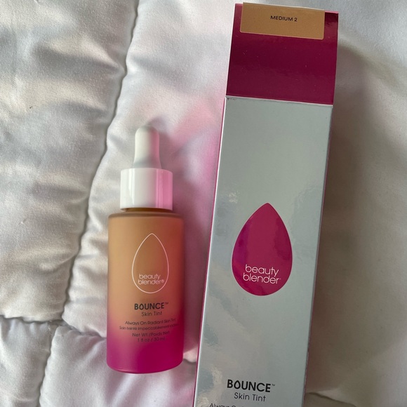 beautyblender Makeup Beauty Blender Bounce Skin Tint Poshmark